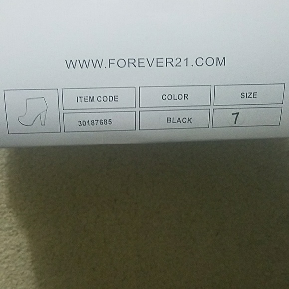 Forever 21 heeled bootie - Picture 6 of 8